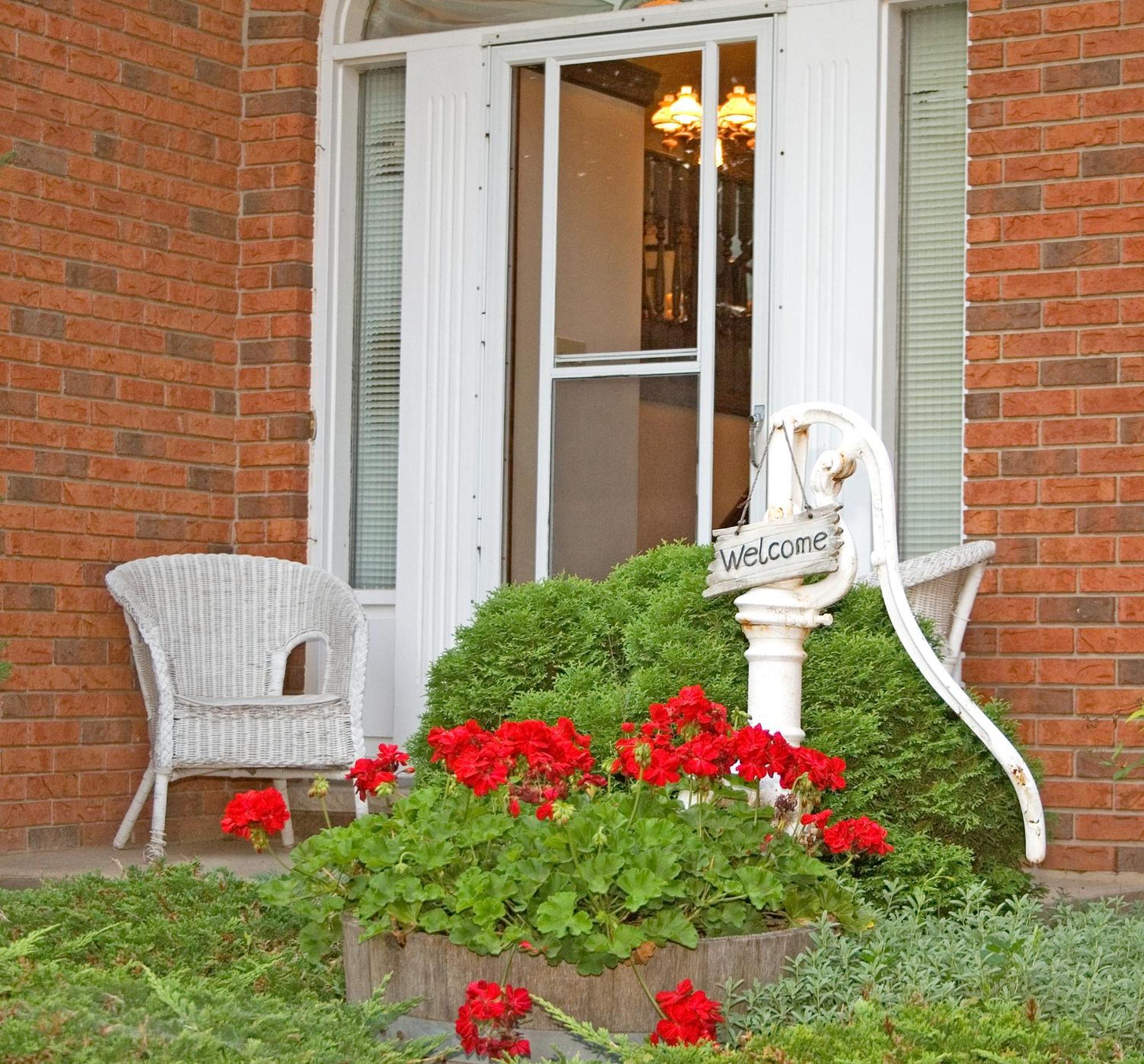 A Li'L Bit Of Eden Bed and Breakfast Niagara-on-the-Lake Exteriör bild